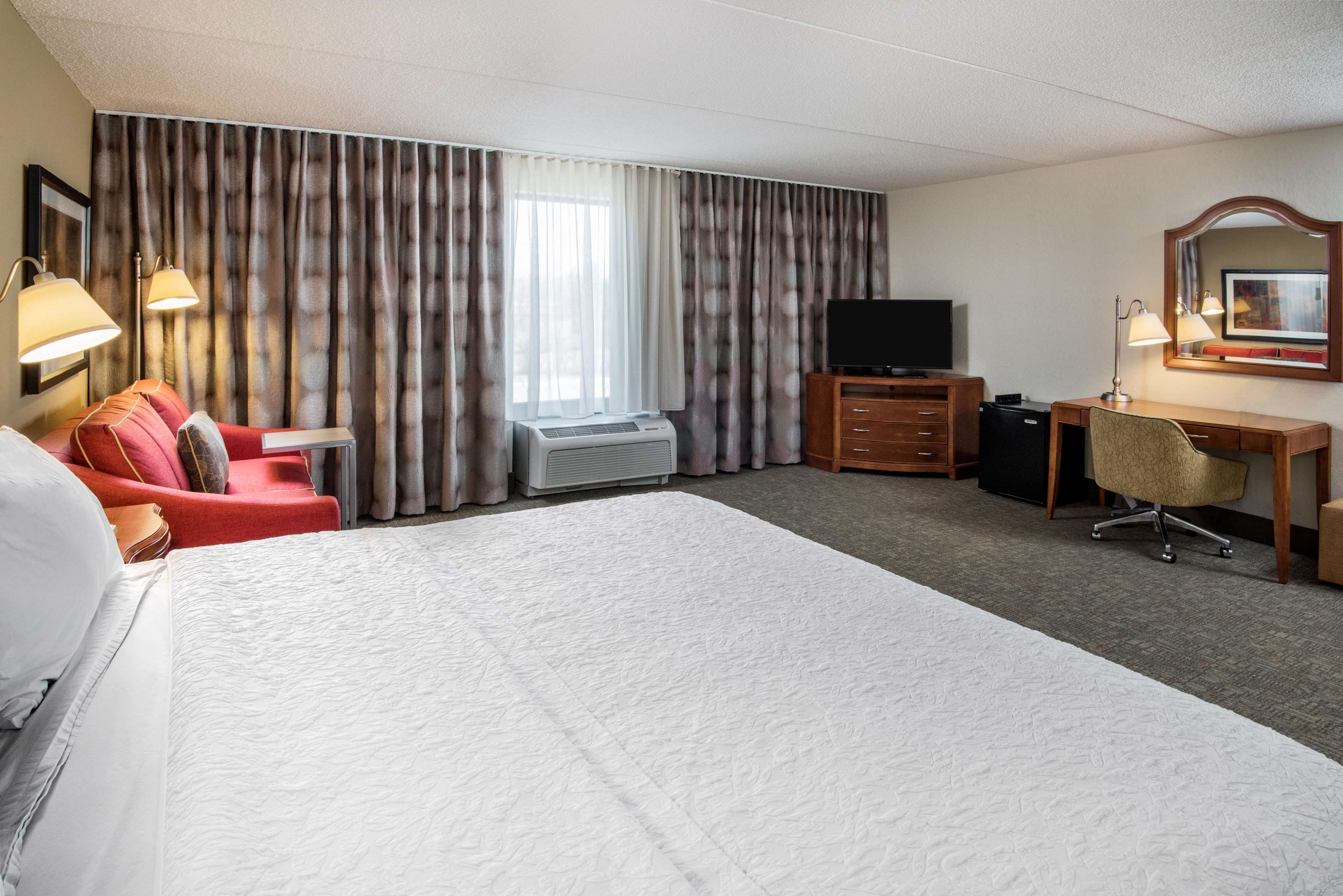 Hampton Inn Roanoke/Hollins I81 in Roanoke, VA Hotels & Motels by