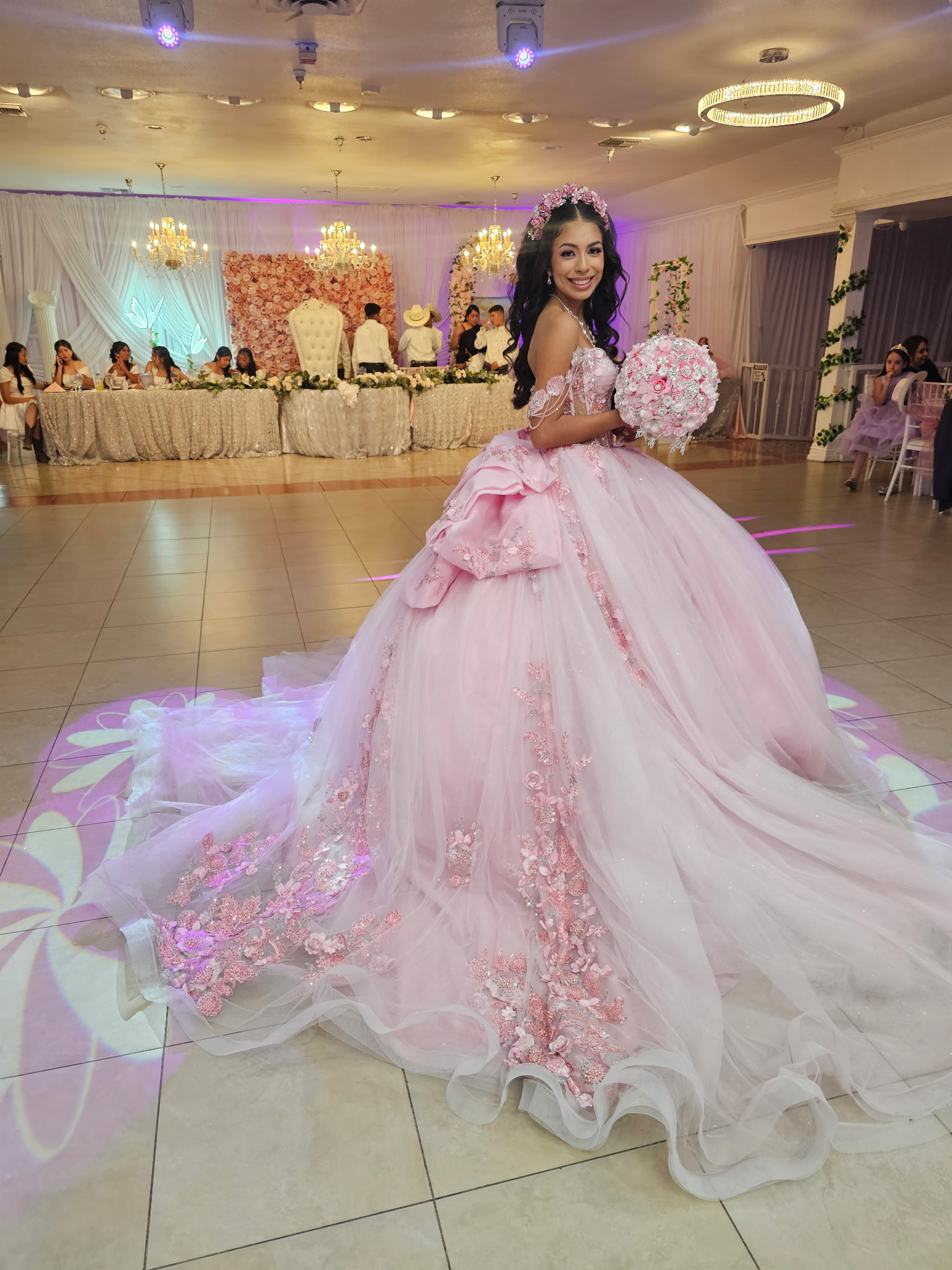 El Sombrero Banquet Hall - quinceanera