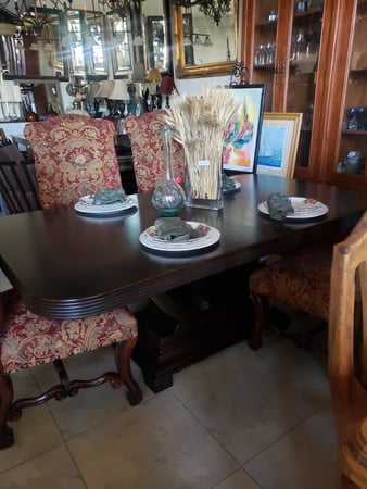Images J and B Furniture Consignments