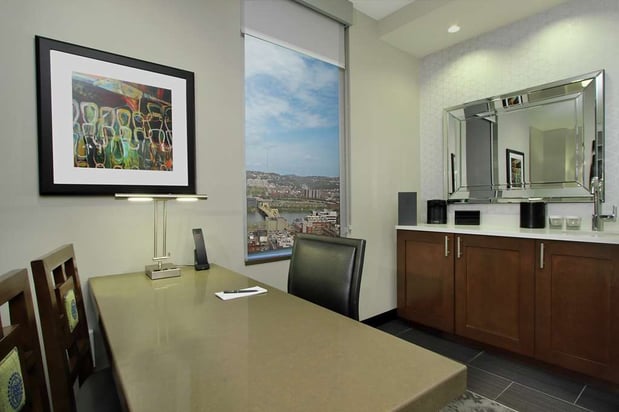 Images Embassy Suites by Hilton Pittsburgh Downtown