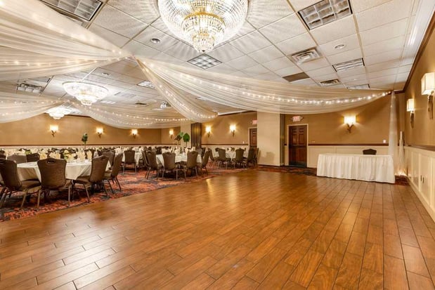 Images Best Western Plus White Bear Country Inn
