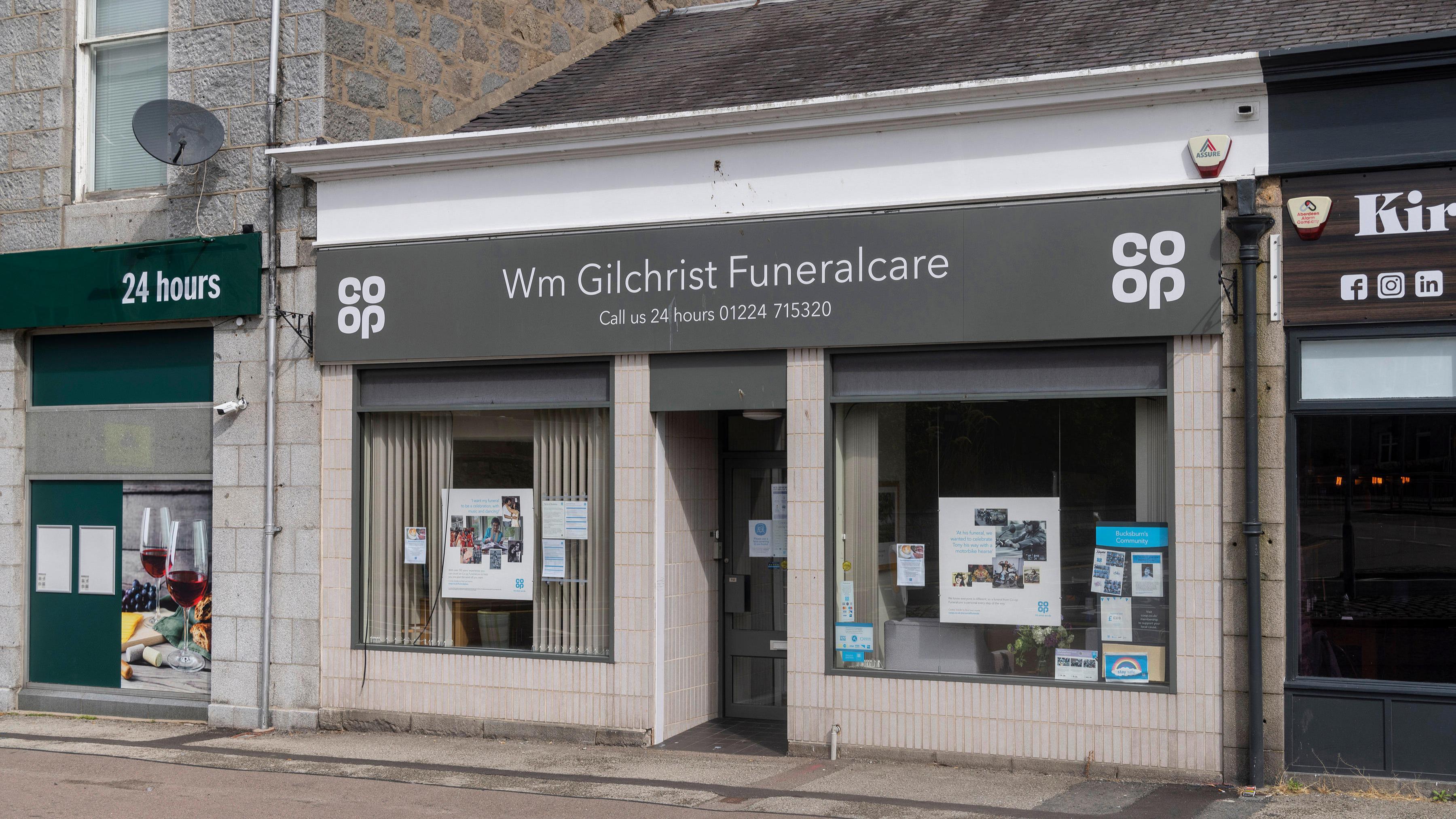 Images Wm Gilchrist Funeralcare