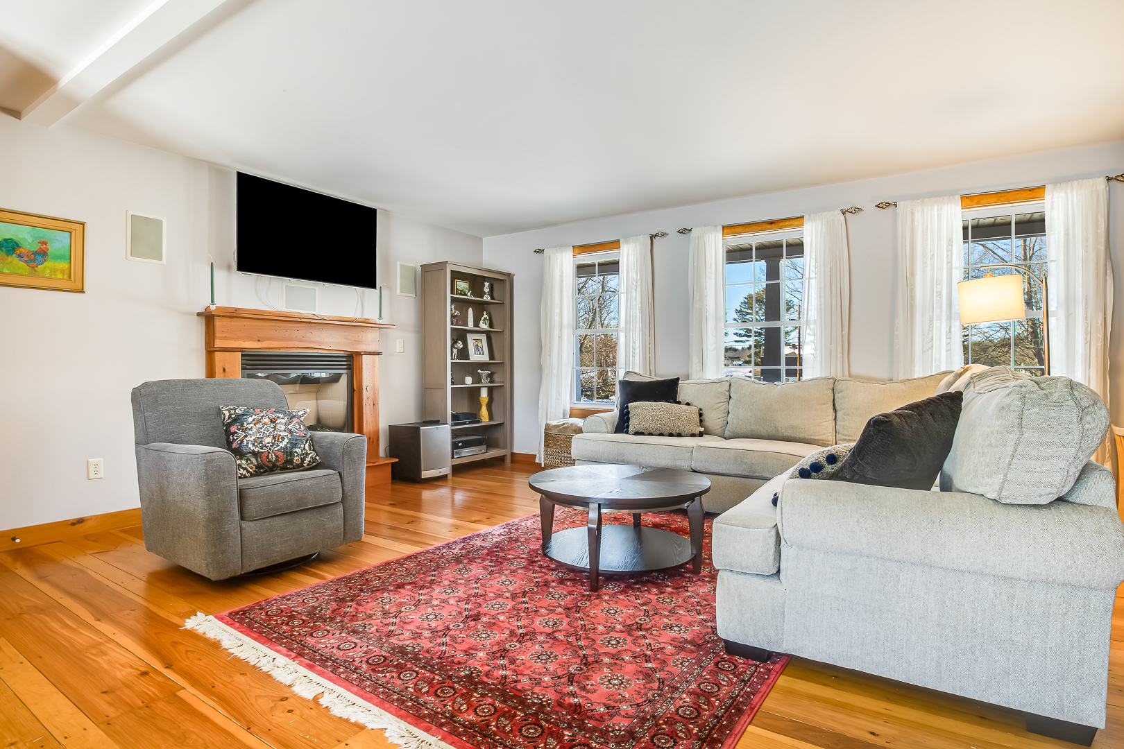 Mile Fly Club, photography