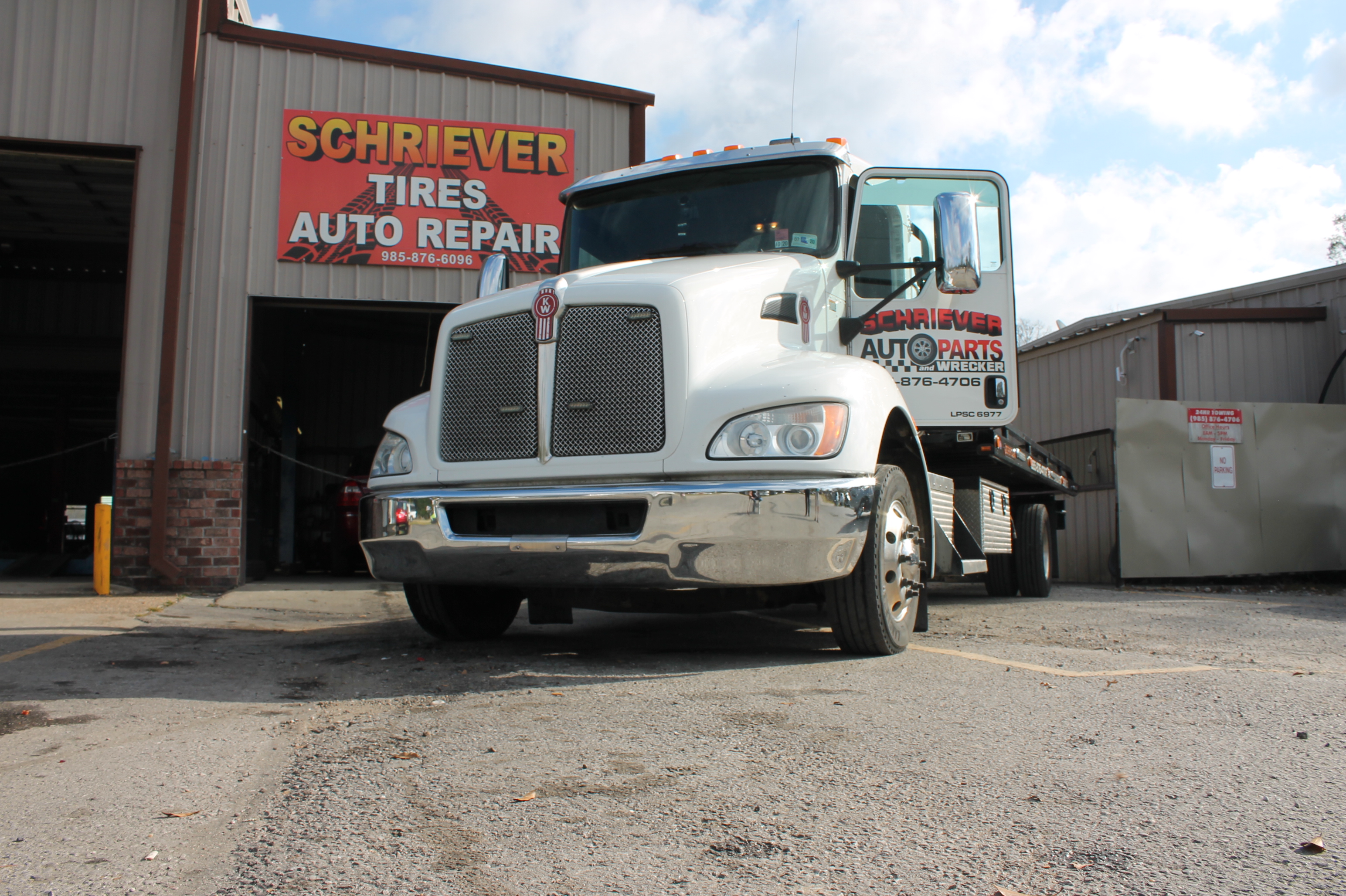 Schriever Auto Parts and Wrecker Service Photo