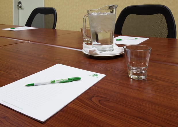 Images Holiday Inn Lincoln Southwest by IHG