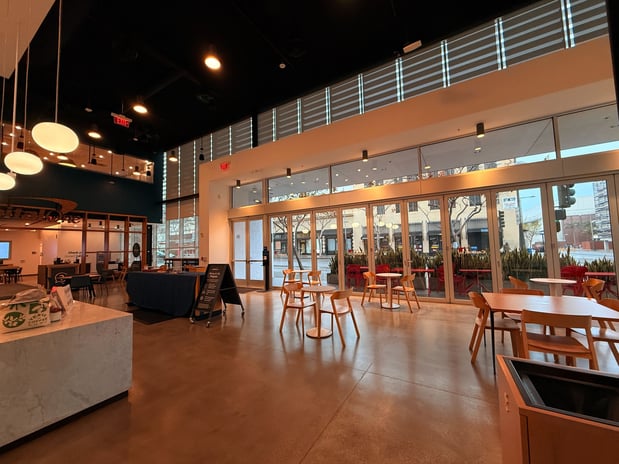 Images Capital One Café