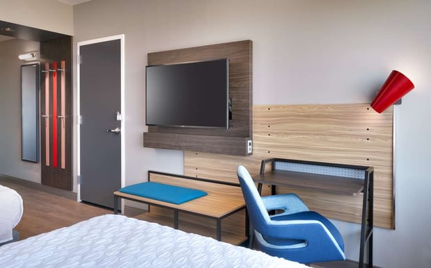 Images Tru by Hilton Clearfield Hill Air Force Base