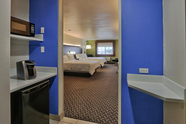 Images Holiday Inn Express Santa Rosa, an IHG Hotel
