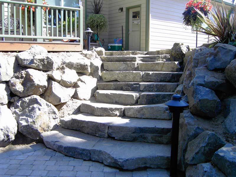MacArthur Landscape & Construction Retaining Walls