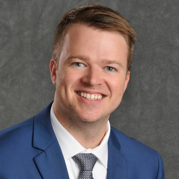 Images Edward Jones - Financial Advisor: Travis M Larson, CFP®