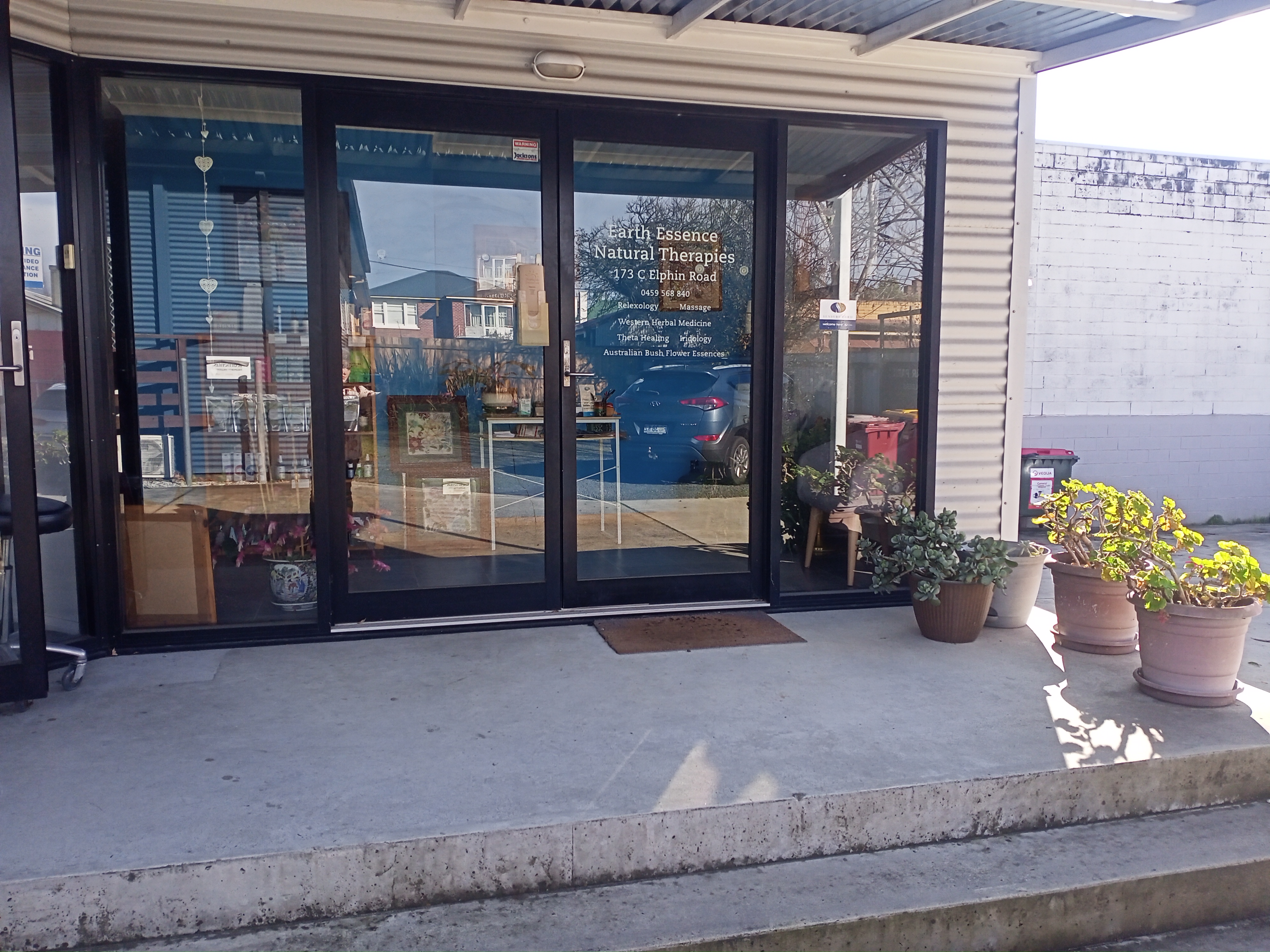 Images EarthEssence Natural Therapies