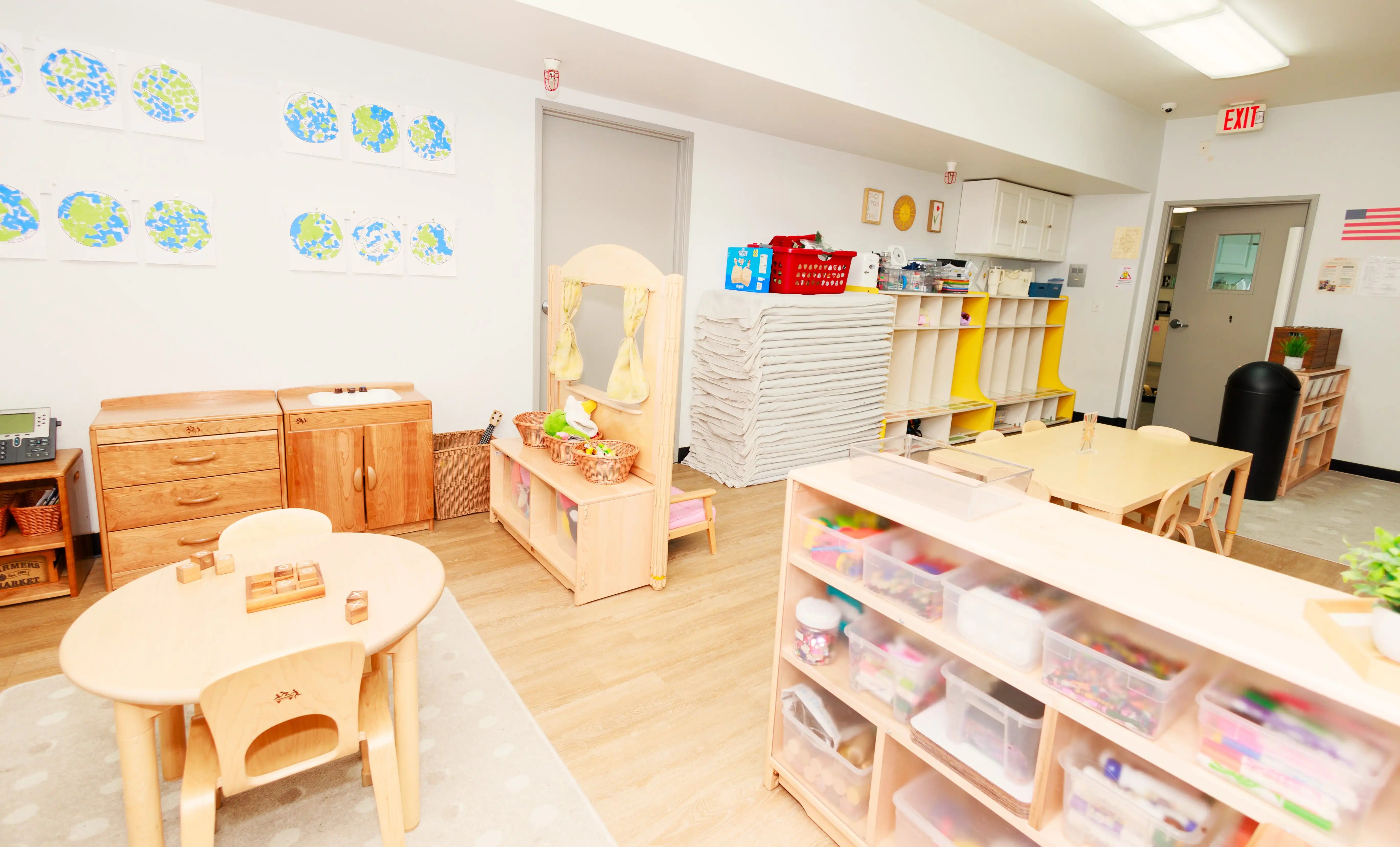 Busy Bees Carefree Child Care Image