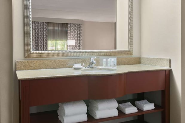 Images Hampton Inn Danbury