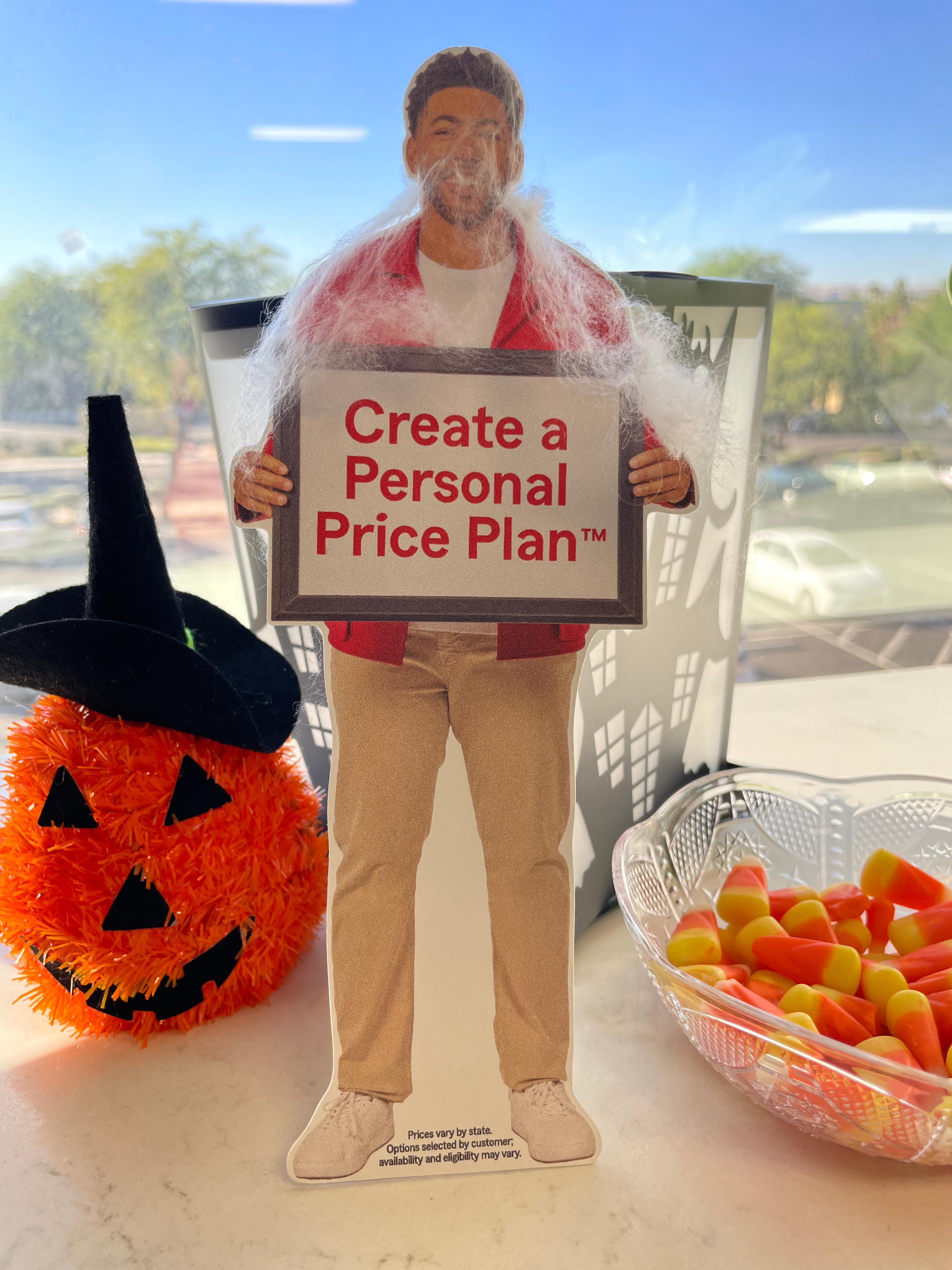 Reina Mendoza - State Farm Insurance Agent - Halloween