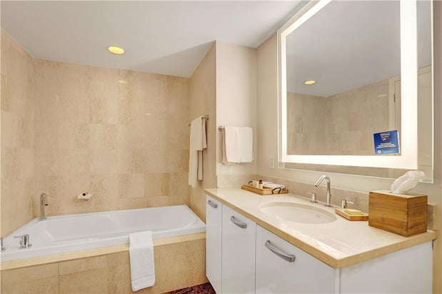 Images Beach House Fort Lauderdale, a Hilton Resort
