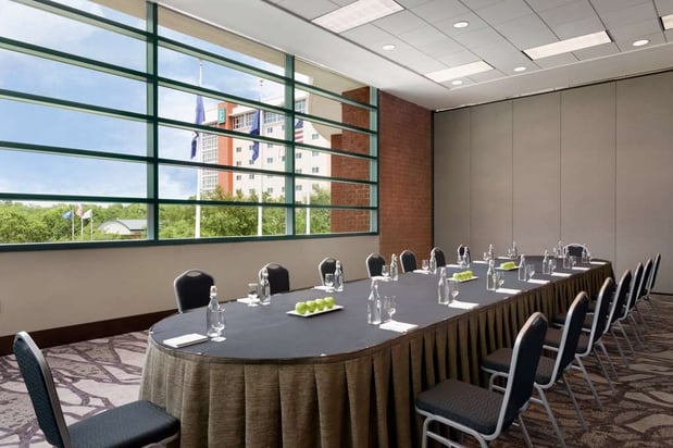 Images Embassy Suites by Hilton Charleston Airport Hotel & Convention Center