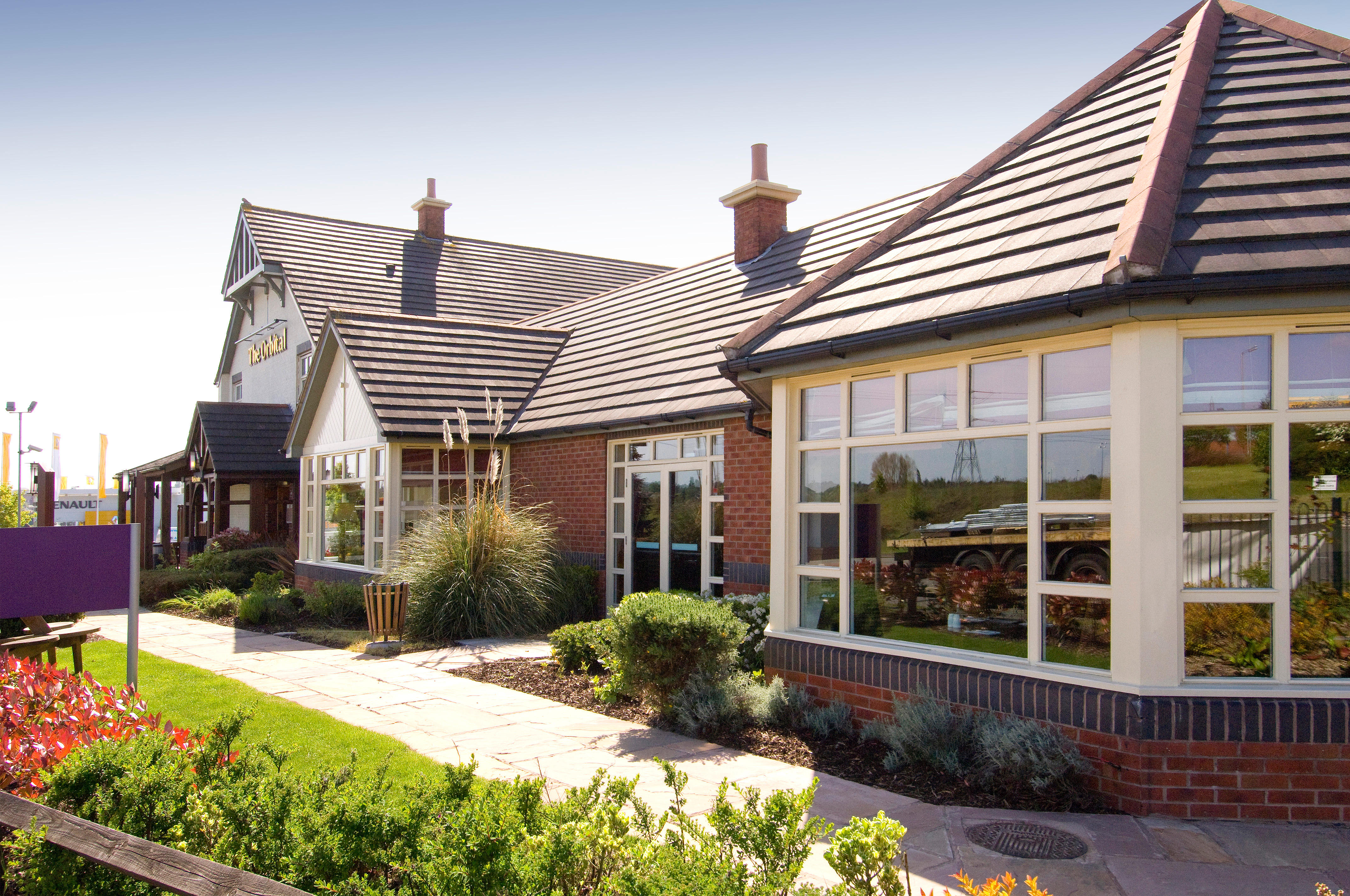 Brewers Fayre restaurant exterior Premier Inn Cannock (Orbital) hotel Cannock 03337 773977