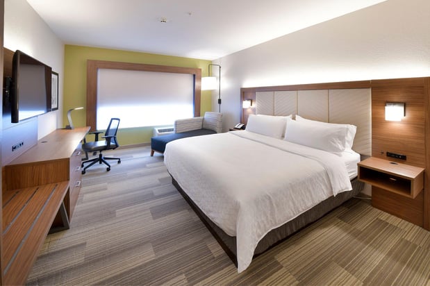 Images Holiday Inn Express & Suites Millersburg by IHG