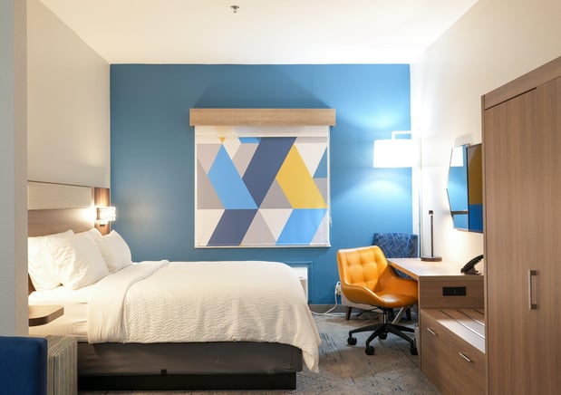 Images Holiday Inn Express & Suites Dallas Southwest-Cedar Hill by IHG