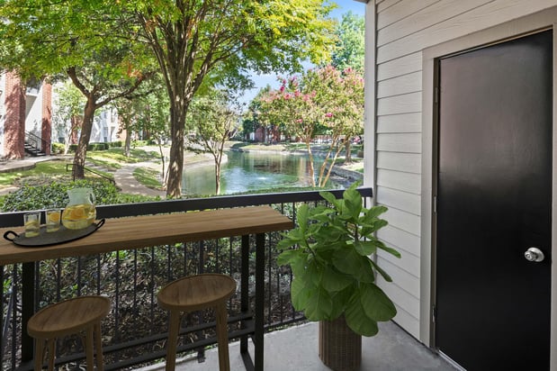 Images Camden Buckingham Apartments