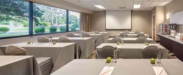 Images DoubleTree by Hilton Chicago Schaumburg