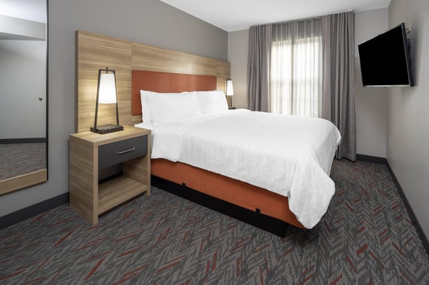Images Candlewood Suites Boston North Shore - Danvers by IHG
