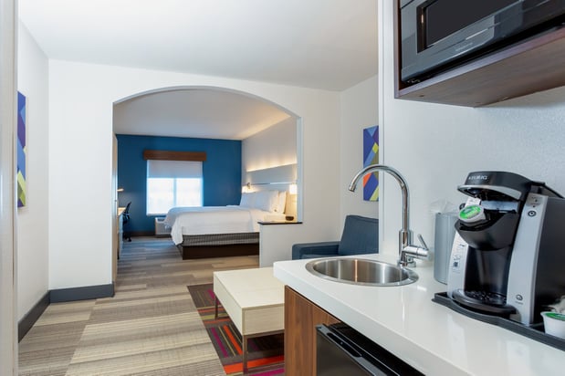 Images Holiday Inn Express & Suites Orlando - International Drive by IHG