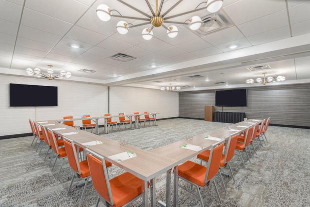 Images Holiday Inn Columbus by IHG