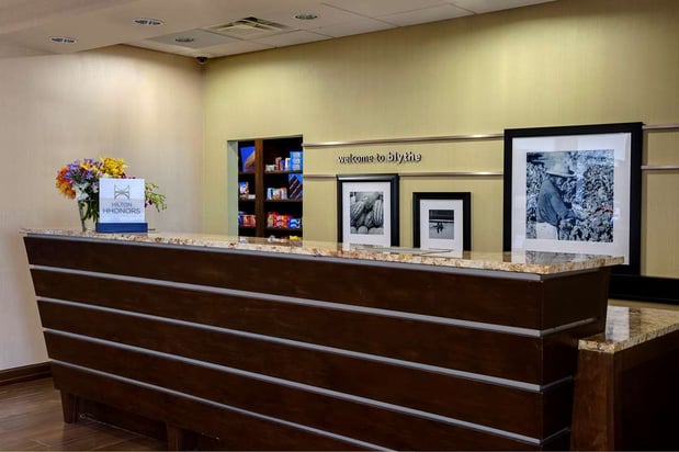 Images Hampton Inn & Suites Blythe