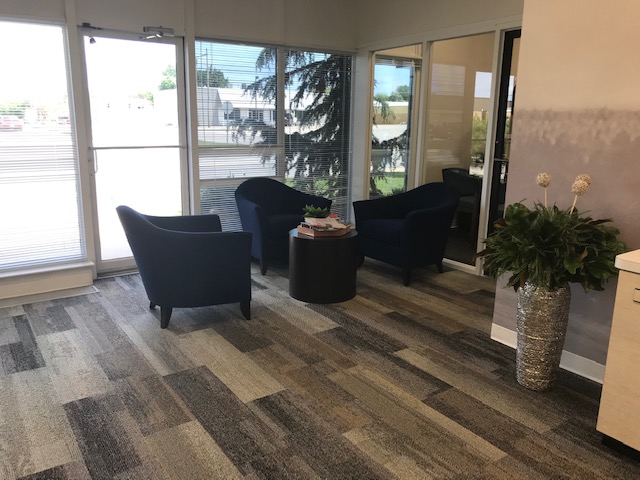 First United Bank - Wewoka - interior customer seating area