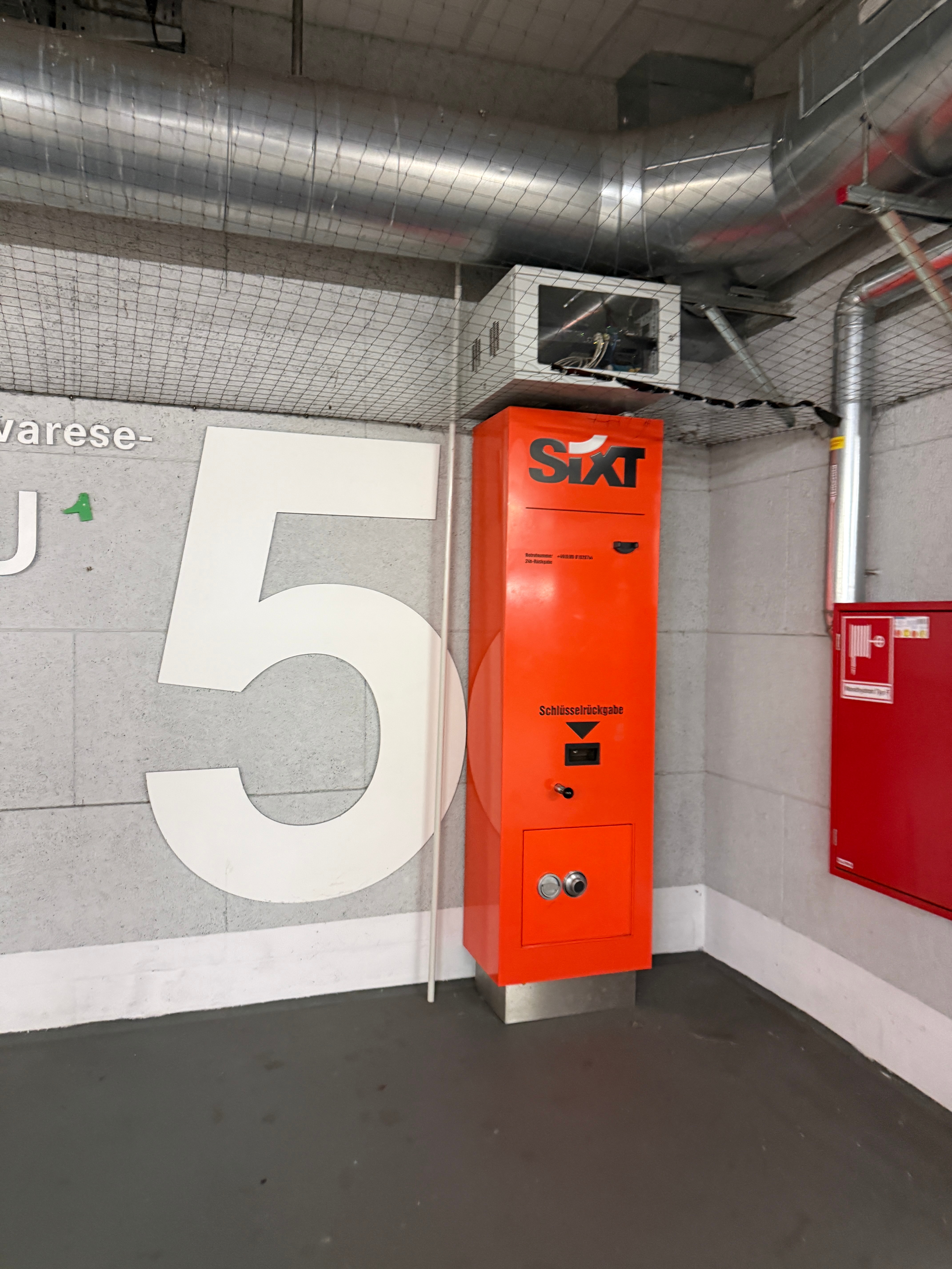 SIXT Autovermietung München Laim 24h, Wotanstr. 9 in München
