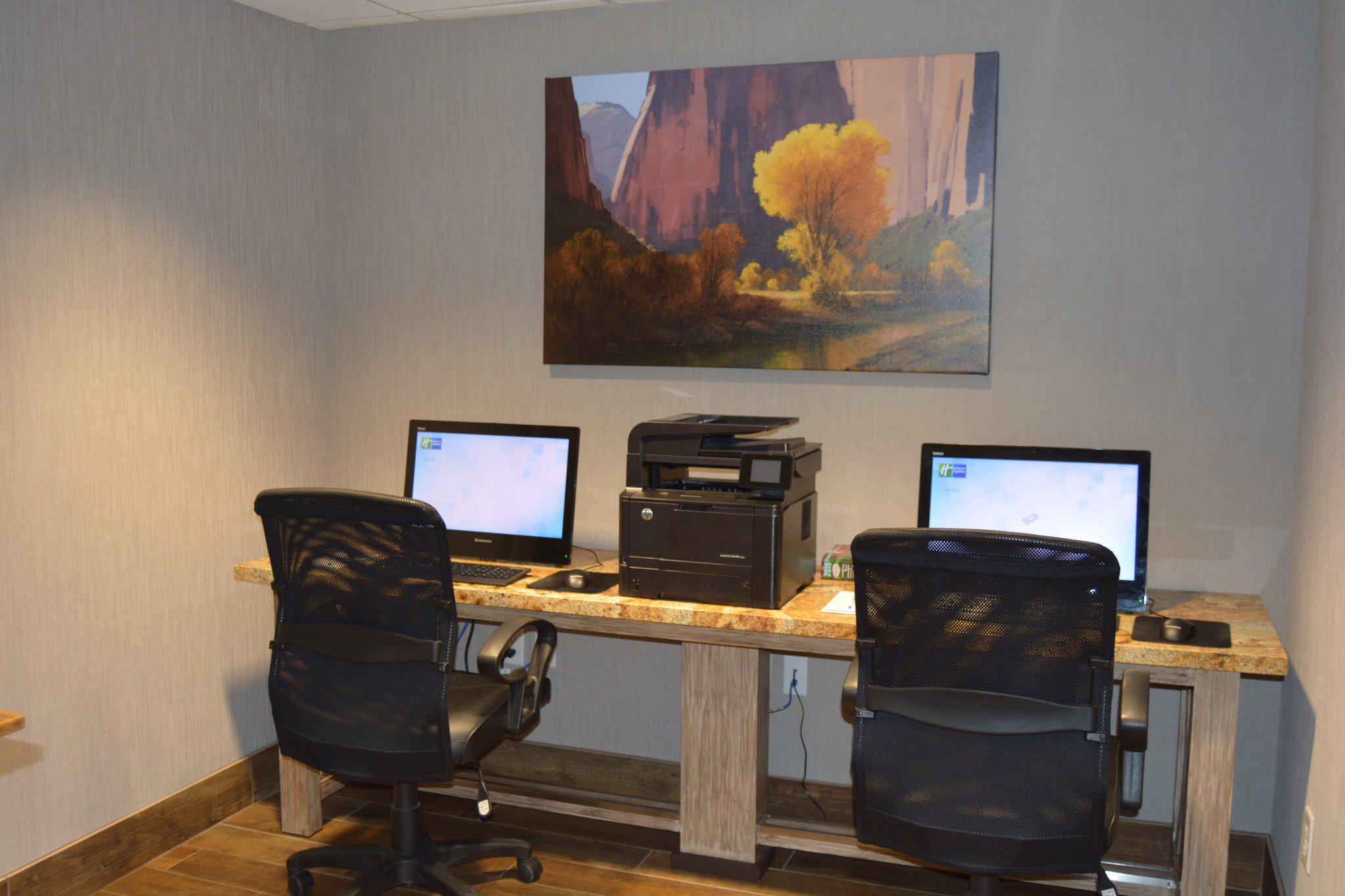 Holiday Inn Express Springdale - Zion Natl Park Area, an IHG Hotel- CLOSED