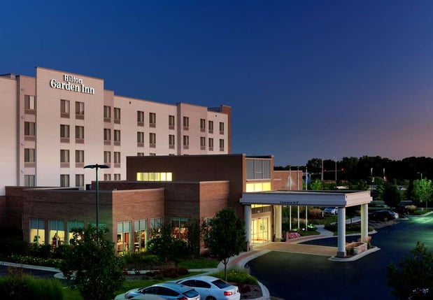 Images Hilton Garden Inn Lake Forest Mettawa