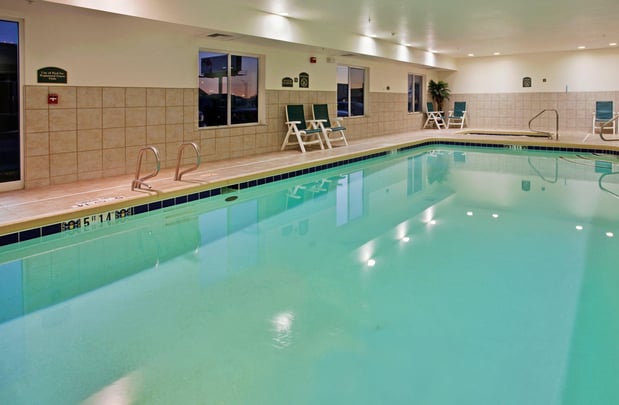 Images Holiday Inn Express & Suites Wichita Airport by IHG