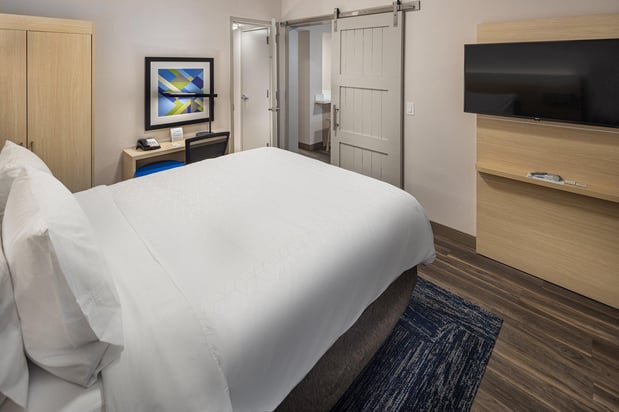 Images Holiday Inn Express & Suites Atlanta Downtown by IHG