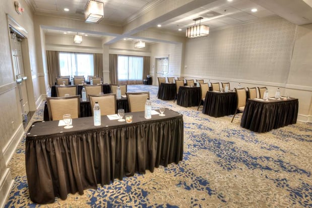 Images DoubleTree Suites by Hilton at The Battery Atlanta