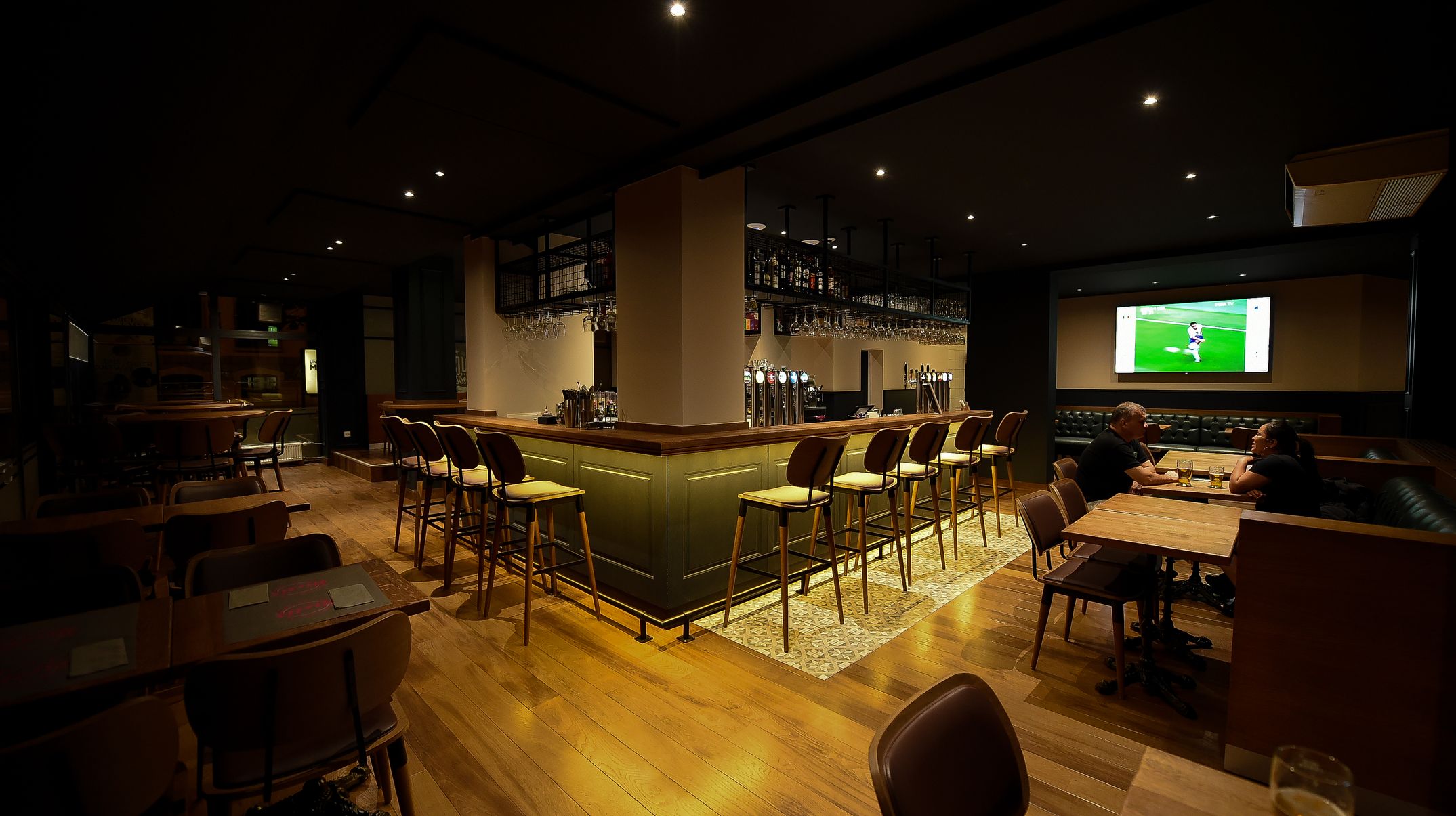 Lucky Grill, Rue de Cornavin 3 in Genève