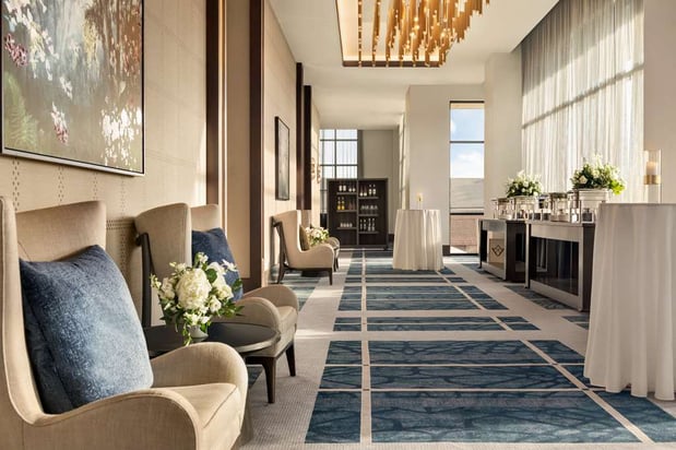 Images Valley Hotel Homewood Birmingham, Curio Collection by Hilton