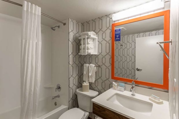 Images Hampton Inn Madison East
