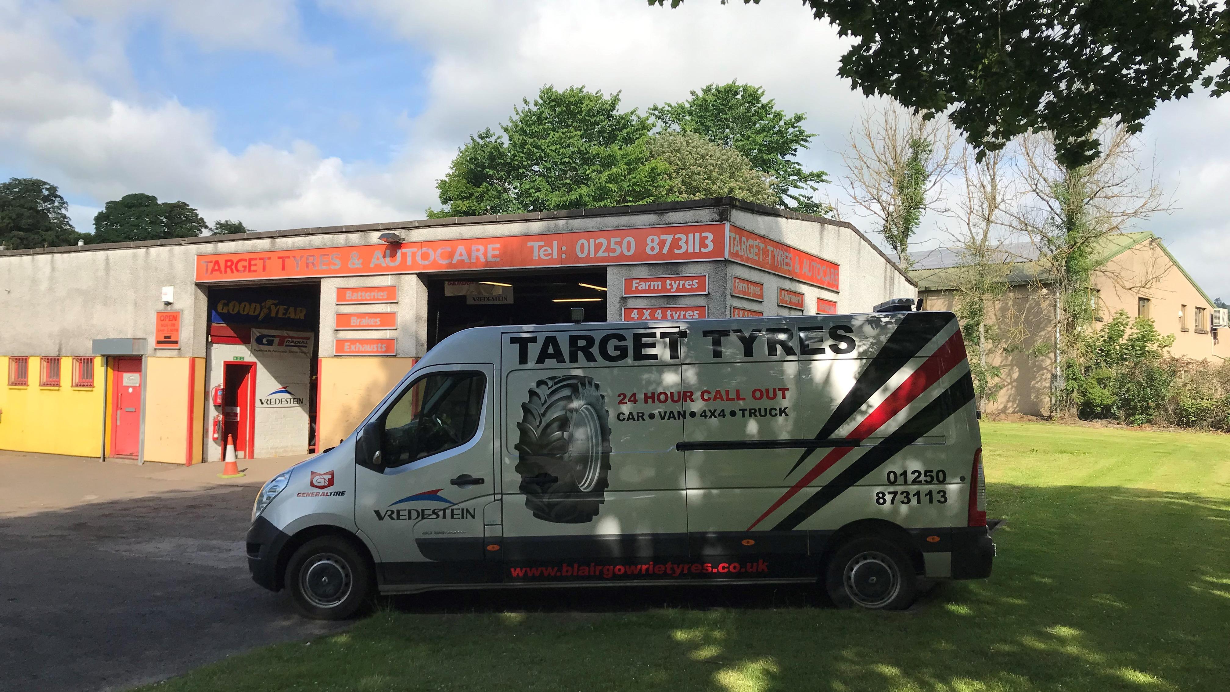 Images Target Tyres (Blairgowrie)