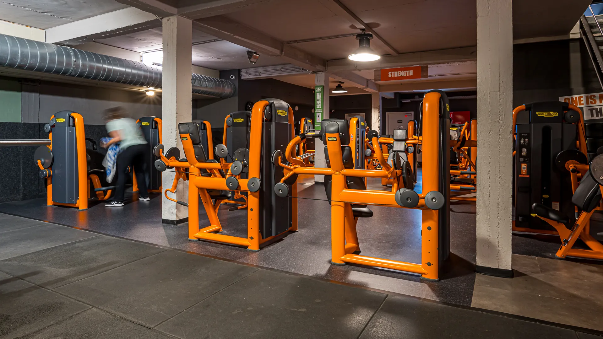 Images Basic-Fit 24/7
