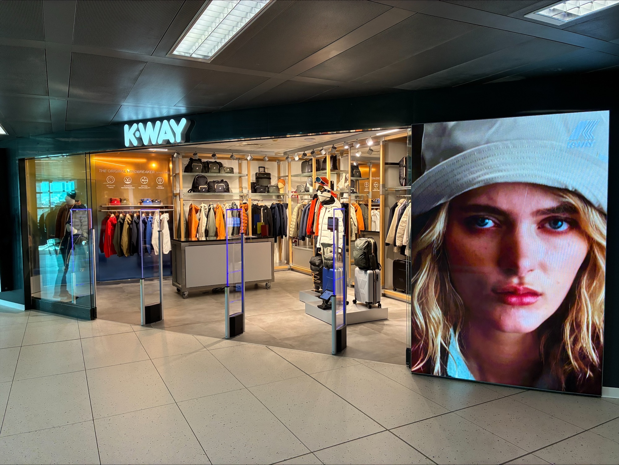 K-Way 32 Linate Airport