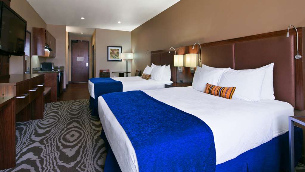 Guest Room Best Western Plus Williston Hotel & Suites Williston (701)572-8800