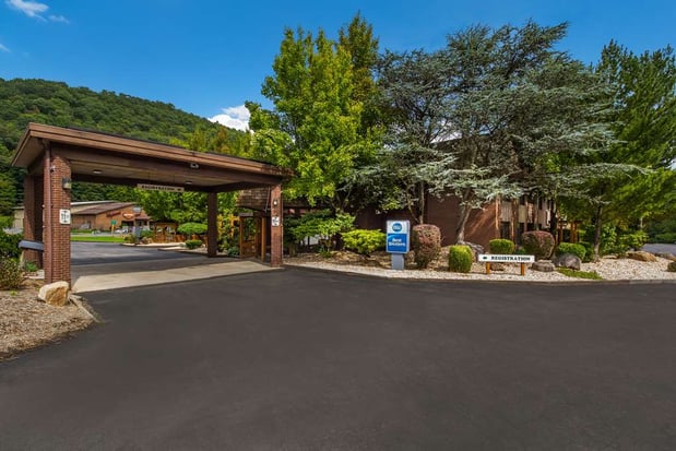 Images Best Western Braddock Inn