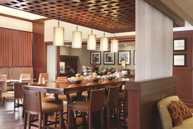 Images Hampton Inn & Suites Mystic