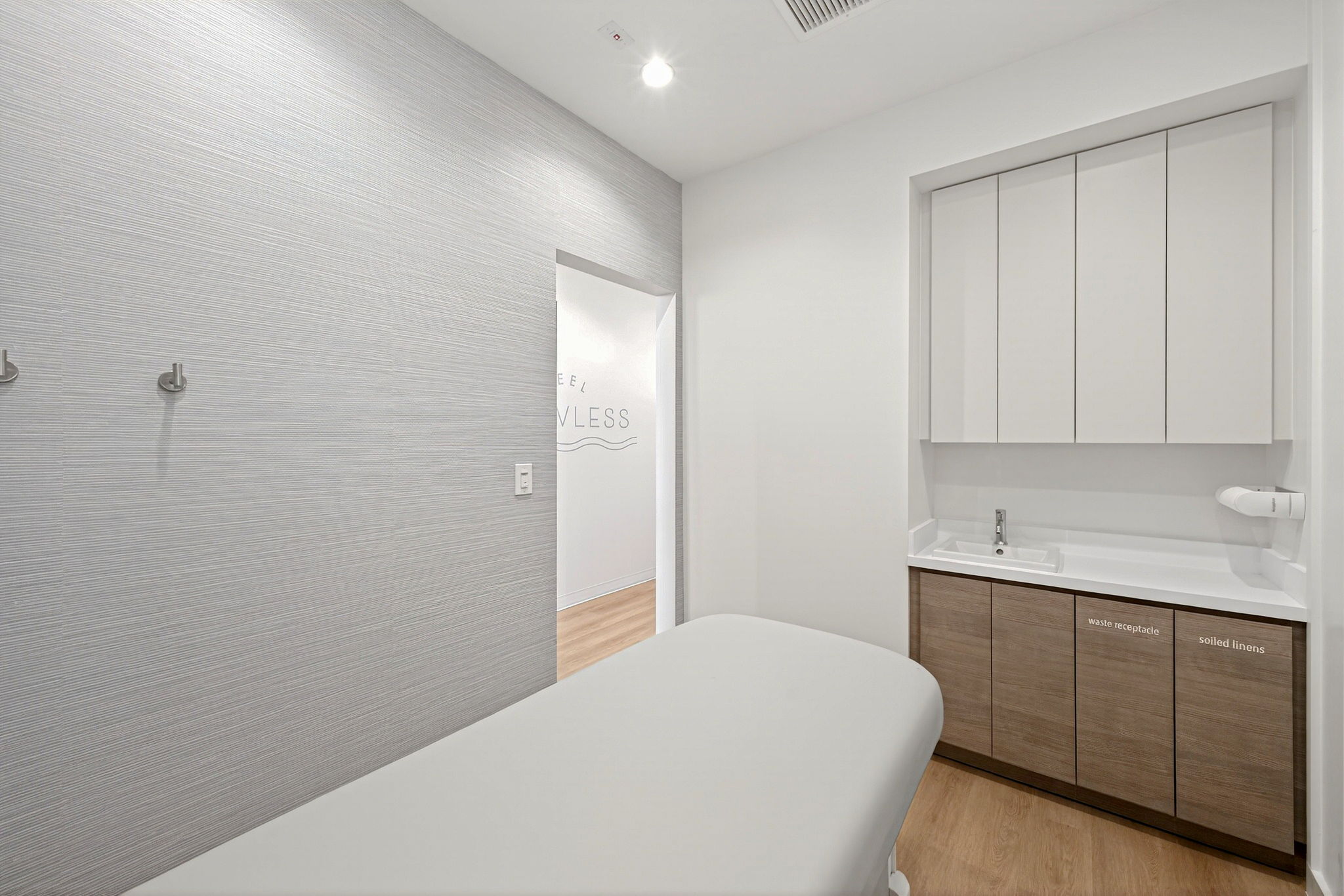 SUGARED + BRONZED La Jolla Sugaring Room