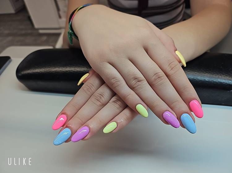 Bilder Nea Nails & Beauty