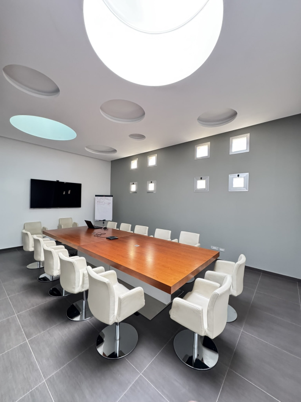 Images Giulio Pisani Business Consultant