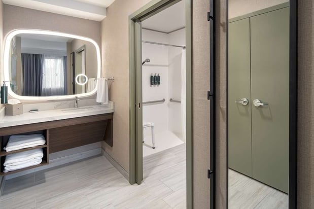 Images DoubleTree Suites by Hilton Hotel Mt. Laurel