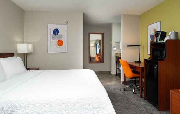 Images Holiday Inn Express & Suites Farmington (Bloomfield) by IHG